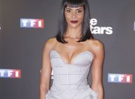 Shy'm sexy avec un décolleté très "Motorsport" et plongeant