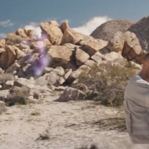 Extrait du clip Les planètes, de M. Pokora. Mars 2019.