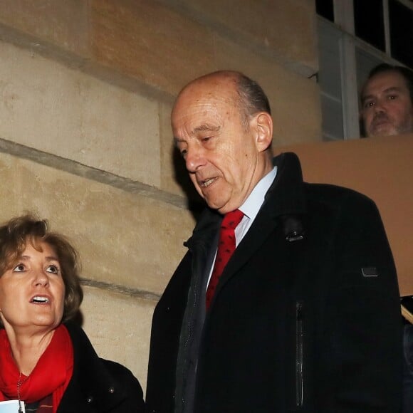 L'ancien premier ministre et maire de Bordeaux Alain Juppé et sa femme Isabelle recçoivent les Bordelais dans la cour de l'hôtel de ville avant de quitter définitivement le poste de maire afin d'être membre du conseil constitutionnel, le 7 Mars 2019 à Bordeaux. © Patrick Bernard-Fabien Cottereau/ Bestimage