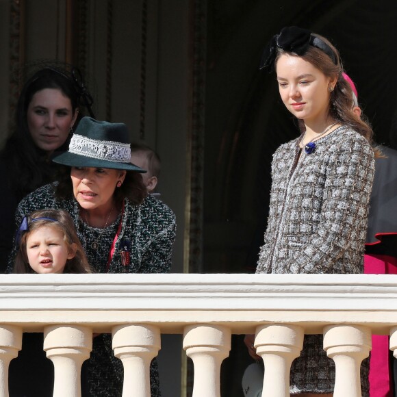 La princesse Caroline de Hanovre et sa petite-fille India (Fille de Andrea), la princesse Alexandra de Hanovre - La famille princière de Monaco au balcon du palais lors de la fête nationale monégasque, à Monaco. Le 19 novembre 2018. © Dominque Jacovides / Bestimage  The Princely family of Monaco at the balcony of the palace during the Monaco National Day Celebrations y in Monaco on November 19, 2018.19/11/2018 - Monaco