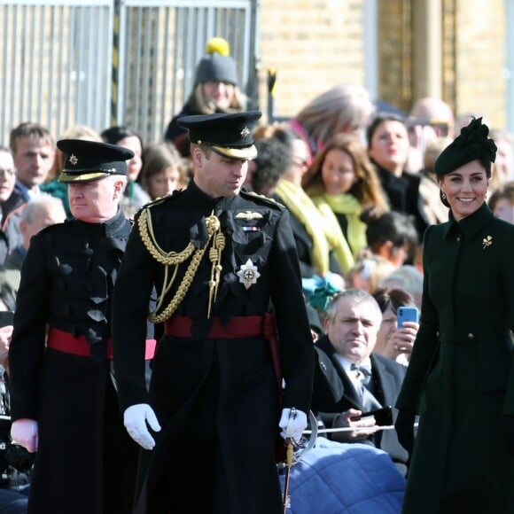 Le Prince William et Kate Middleton, duchesse de Cambridge, lors de la parade de la Saint Patrick dans le quartier de Hounslow à Londres le 17 mars 2019.