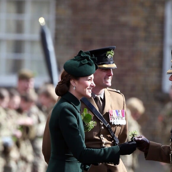 Le Prince William et Kate Middleton, duchesse de Cambridge, lors de la parade de la Saint Patrick dans le quartier de Hounslow à Londres le 17 mars 2019.