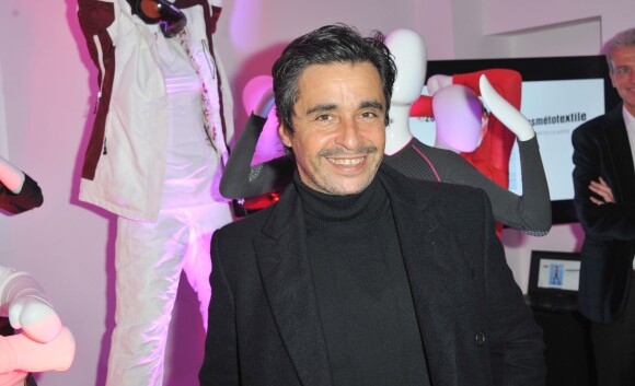 Ariel Wizman pose lors du 60e anniversaire de la marque Damart à Paris en septembre 2013.