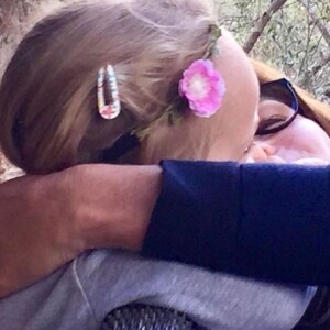 Carla Bruni-Sarkozy célèbre les 7 ans de sa fille Giulia sur Instagram le 19 octobre 2018.