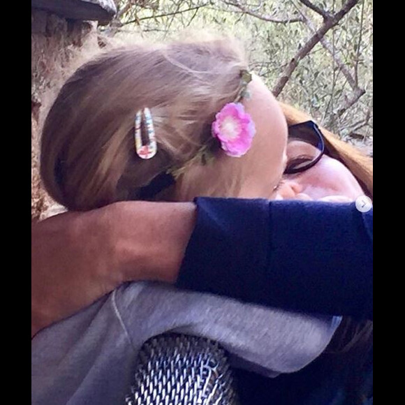 Carla Bruni-Sarkozy célèbre les 7 ans de sa fille Giulia sur Instagram le 19 octobre 2018.