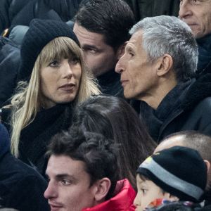 Nagui et sa femme Mélanie Page - People assistent au match des éliminatoires de l'Euro 2020 entre la France et l'Islande au Stade de France à Saint-Denis le 25 mars 2019. La france a remporté le match sur le score de 4-0.