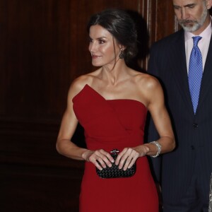 La première dame d'Argentine Juliana Awada et la reine Letizia d'Espagne lors d'une réception en l'honneur du président argentin à l'hôtel Four Seasons de Buenos Aires, Argentine le 26 mars 2019.