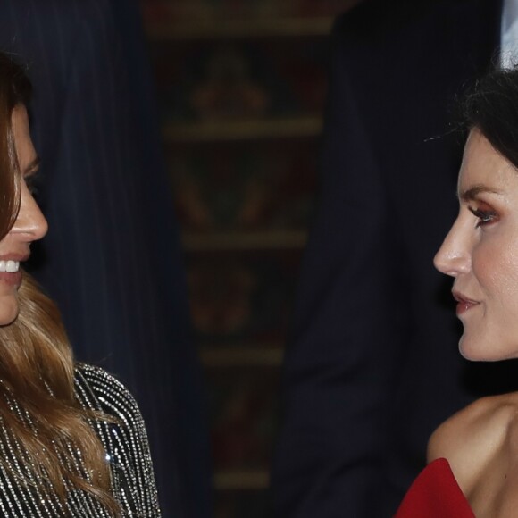 La première dame d'Argentine Juliana Awada et la reine Letizia d'Espagne lors d'une réception en l'honneur du président argentin à l'hôtel Four Seasons de Buenos Aires, Argentine le 26 mars 2019.