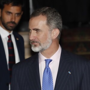 Le roi Felipe VI et la reine Letizia d'Espagne lors d'une réception en l'honneur du président argentin à l'hôtel Four Seasons de Buenos Aires, Argentine le 26 mars 2019.