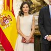La reine Letizia d'Espagne lors de la cérémonie d'accueil par le président argentin Mauricio Macri et sa femme Juliana Awada à Buenos Aires. Le 25 mars 2019.