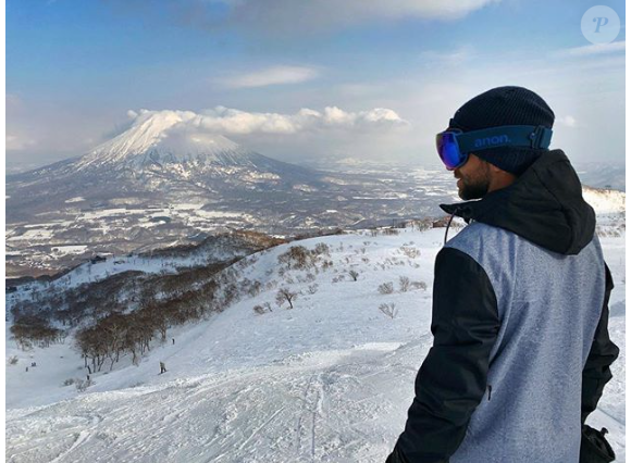 Christophe au Japon avec Marine Lorphelin, le 25 mars 2019. Ici au ski !