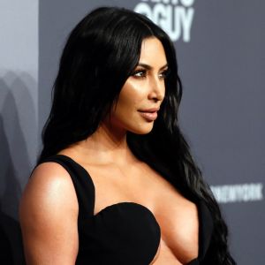 Kim Kardashian au photocall de la 21e édition du "amfAR Gala" au profit de la recherche contre le SIDA au Cipriani, Wall, à New York, le 6 février 2019.