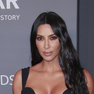 Kim Kardashian au photocall de la 21e édition du "amfAR Gala" au profit de la recherche contre le SIDA au Cipriani, Wall, à New York, le 6 février 2019.