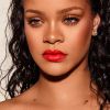 Rihanna pose pour annoncer la sortie d'une nouvelle gamme de 10 nouveaux rouges à levres "Mattemoiselle" Fenty-Beauty. Le 17 décembre 2018 à New York.