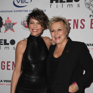 Anne Le Nen et sa compagne Muriel Robin - Avant-première du film "Des gens bien" au cinéma Gaumont-Opéra à Paris le 2 avril 2019. © Coadic Guirec/Bestimage