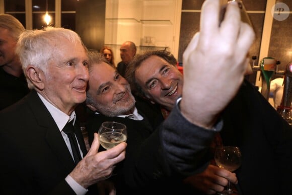 Exclusif - Marcel Amont, Raphaël Mezrahi et François Morel - Marcel Amont célèbre son 90e anniversaire sur la scène de l'Alhambra à Paris le 2 avril 2019. © Cédric Perrin/Bestimage