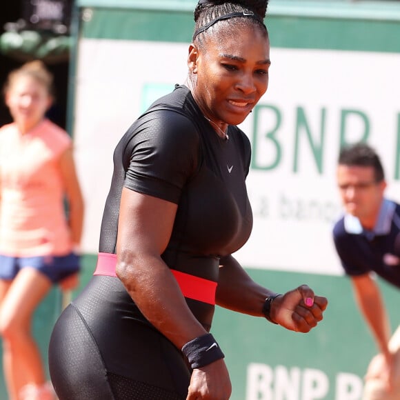 Serena Williams aux internationaux de tennis de Roland Garros à Paris, jour 3, le 29 mai 2018. © Cyril Moreau - Dominique Jacovides / Bestimage