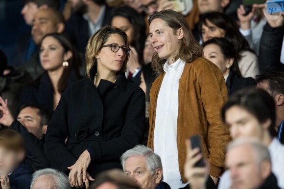 Maud Fontenoy avec son fils Mahe et Pierre Sarkozy - Célébrités dans les tribunes du parc des princes lors du match de football de ligue 1, Paris Saint-Germain (PSG) contre Strasbourg à Paris le 7 avril 2019. Le match s'est soldé par un match nul 2-2.