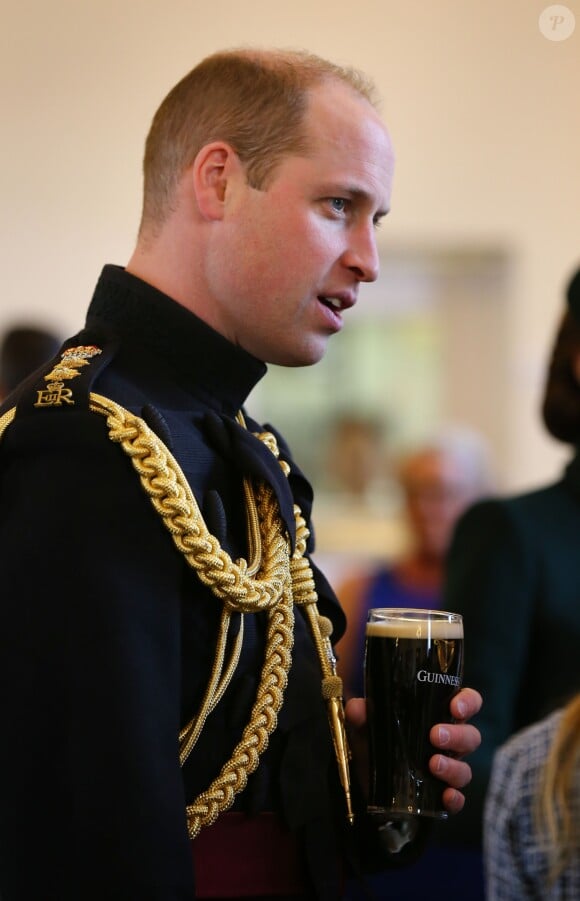 Le prince William, duc de Cambridge, lors de la parade de Saint-Patrick dans le quartier de Hounslow à Londres. Le 17 mars 2019.