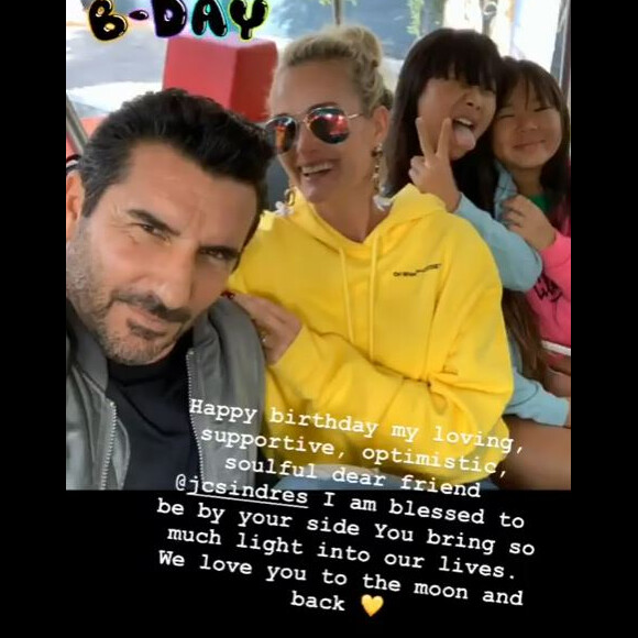 Laeticia Hallyday souhaite un joyeux anniversaire à son ami Jean-Claude Sindres le 7 avril 2019, sur Instagram.