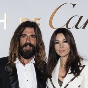 Monica Bellucci et son compagnon Nicolas Lefebvre assistent à la soirée de lancement de la collection "Clash De Cartier" à la Conciergerie à Paris, France, le 10 avril 2019. © Pierre Perusseau/Bestimage