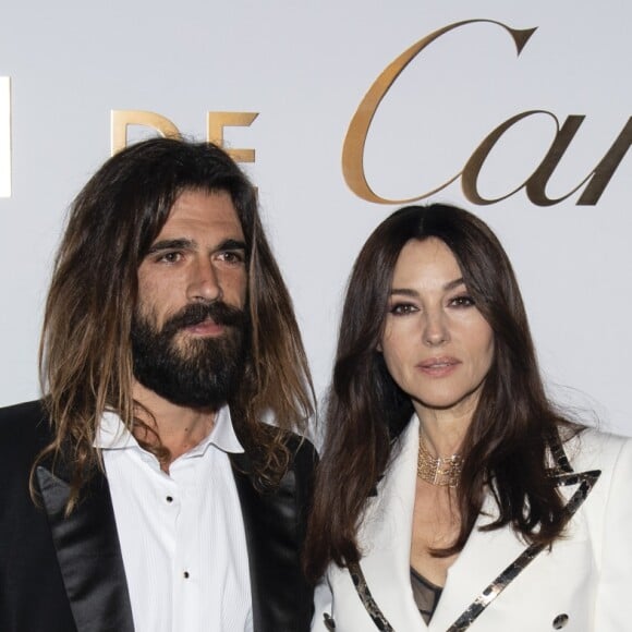 Monica Bellucci et son compagnon Nicolas Lefebvre assistent à la soirée de lancement de la collection "Clash De Cartier" à la Conciergerie à Paris, France, le 10 avril 2019. © Pierre Perusseau/Bestimage