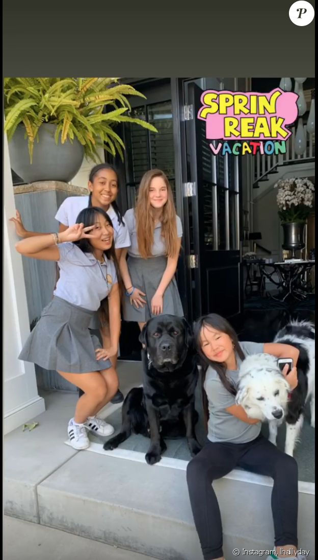 Jade et Joy fêtent les vacances de printemps sur l'Instagram de Laeticia Hallyday, le 12 avril 2019.