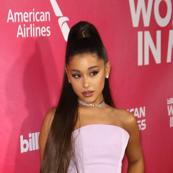 Ariana Grande au photocall de la 13ème édition des "Billboards Annual Women in Music Event" à New York, le 6 décembre 2018.