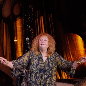 Yolande Moreau - 2ème cérémonie de remise de prix "Les Topor 2 : Les prix de l'inattendu" au théâtre du Rond-Point à Paris le 15 avril 2019. © CVS/Bestimage