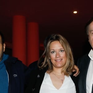 Zinedine Soualem et sa compagne Caroline Faindt, Daniel Lauclair - Photocall de la 2ème cérémonie de remise de prix "Les Topor 2 : Les prix de l'inattendu" au théâtre du Rond-Point à Paris le 15 avril 2019. © CVS/Bestimage