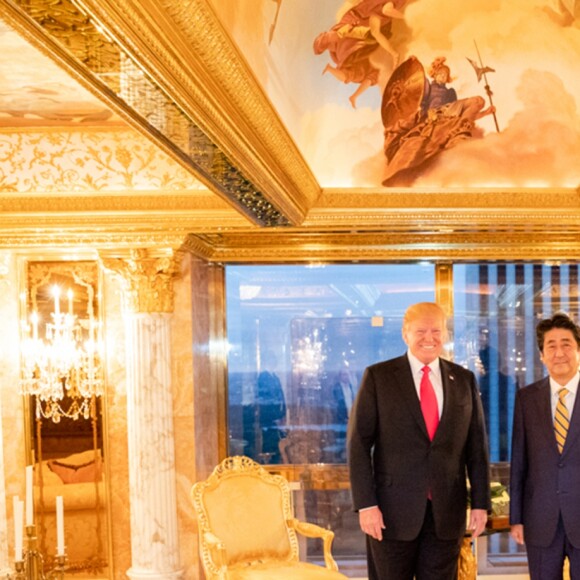 Le président Donald Trump rencontre le premier ministre japonais Abe Shinzo à la Trump Tower à New York le 23 Septembre 2018.