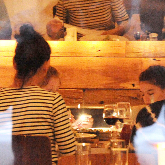 Katie Holmes fête l'anniversaire de sa fille Suri (13 ans) dans un restaurant à New York le 18 Avril 2019