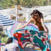 Emily Ratajkowski et des amies profitent d'un après-midi ensoleillée sur la plage de Malibu, à Los Angeles. Le 23 avril 2019.