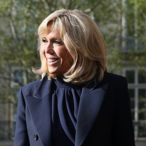 La Première Dame Brigitte Macron lors de la messe chrismale, l'une des célébrations de la semaine sainte précédant Pâques, qui aurait dû être dite par Monseigneur Aupetit à Notre-Dame, à l'église Saint-Sulpice de Paris, France, le 17 avril 2019. © Stéphane Lemouton/Bestimage