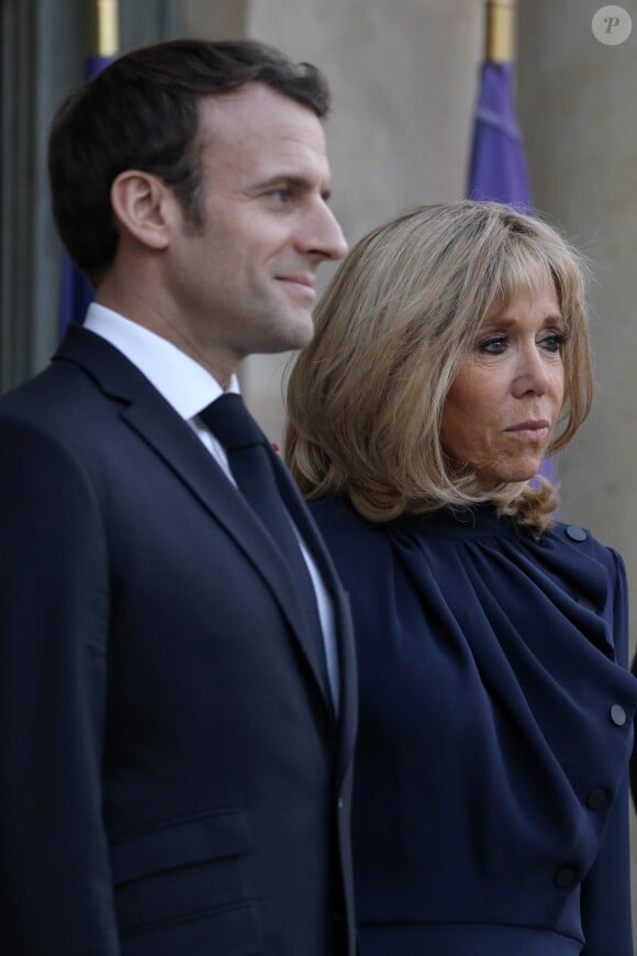 Le président Emmanuel Macron, la première dame Brigitte Macron - Le président de la République française et sa femme accueillent le roi et la reine de Jordanie au palais de l'Elysée à Paris le 29 mars 2019. © Stéphane Lemouton / Bestimage