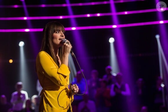 Exclusif - Clara Luciani - Enregistrement de l'émission "Bon anniversaire Veronique Sanson" qui sera diffusée le 26 Avril 2019 à 21 heures sur France 3. Paris le 8 Avril 2019. Une grande soirée événement avec Véronique Sanson et ses amis. L'émission mettra à l'honneur les grandes dates de la vie de l'artiste. Pour chacune d'entre elles, la chanteuse devra replonger dans ses souvenirs pour retrouver à quel événement de sa vie cette date correspond. Une fois cet événement découvert, une surprise préparée dans le plus grand secret lui sera réservée par ses proches et les artistes qu'elle aime : des chansons en duo et en solo, des sketches inédits, des happenings. © Cyril Moreau / Bestimage