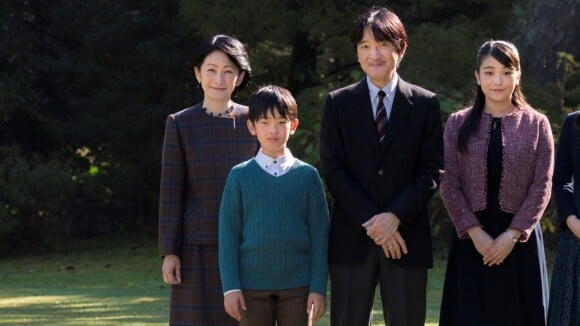 Prince Hisahito du Japon, 12 ans : 2 couteaux trouvés sur son bureau à l'école
