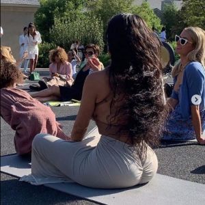 Kim Kardashian et Paris Hilton - Baby-shower de Kim Kardashian, sur les thèmes des produits au cannabidiol et de la méditation. Los Angeles, le 27 avril 2019.