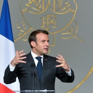 Emmanuel Macron, président de la republique. Le président de la République reçoit les métiers de bouche au palais de l'Elysée à Paris, pour la fête du 1er mai. © Xavier Popy / Pool / Bestimage