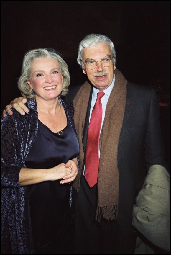 Marie-Christine Barrault et Daniel Toscan du Plantier à Paris, le 20 novembre 2001.