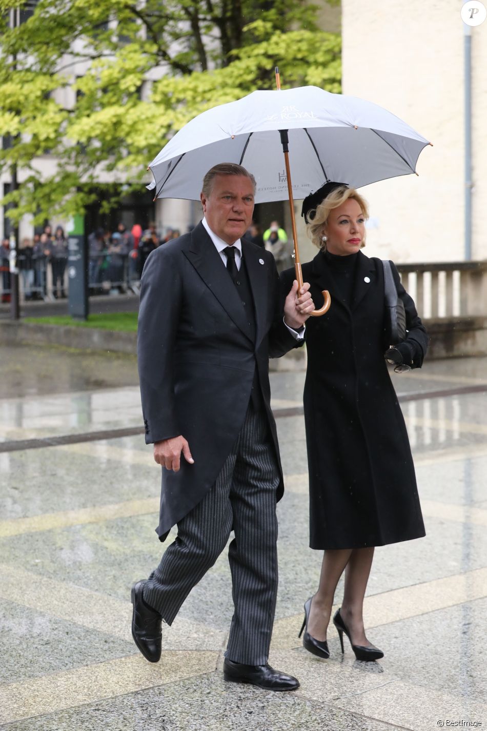 FUNERAL DEL GRAN DUQUE JEAN DE LUXEMBURGO - Página 4 4761731-le-prince-charles-et-la-princesse-camill-950x0-1