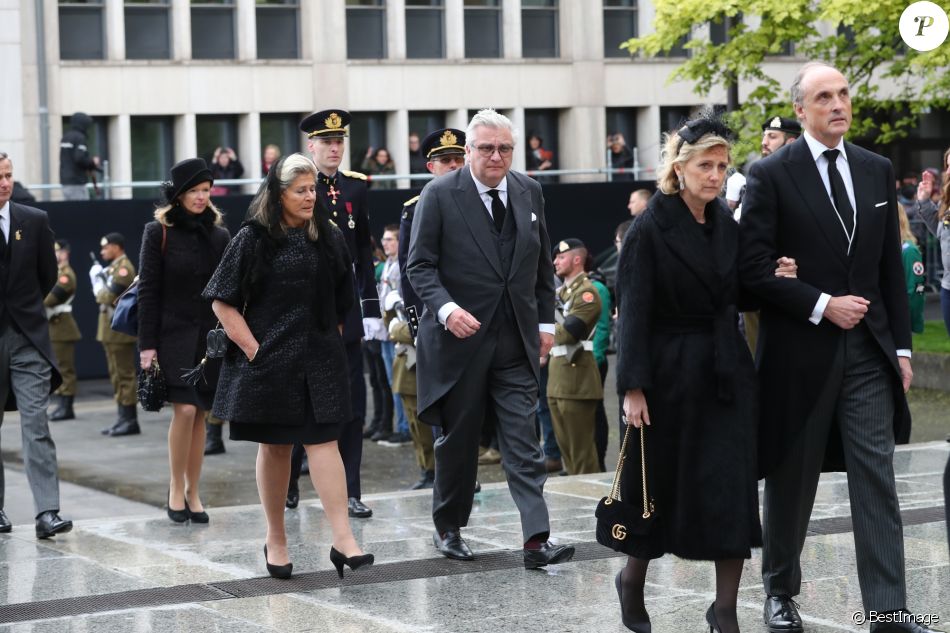 FUNERAL DEL GRAN DUQUE JEAN DE LUXEMBURGO - Página 4 4761806-le-prince-laurent-de-belgique-la-prince-950x0-1