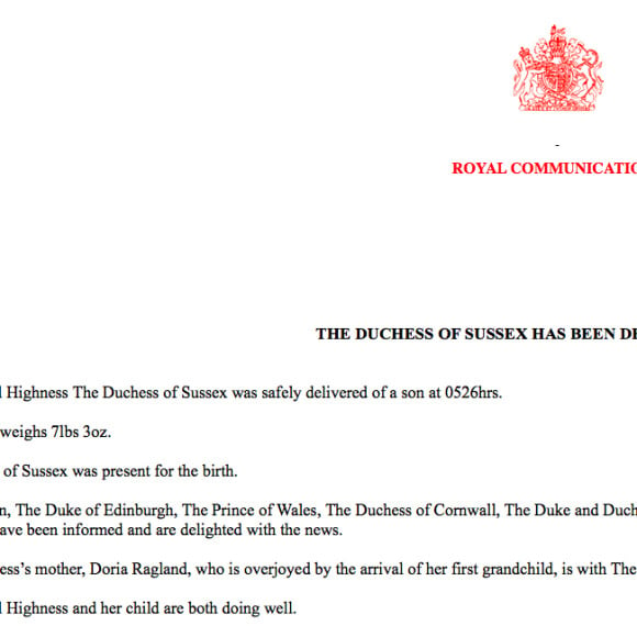 Communiqué officiel de la famille royale d'Angleterre annonçant la naissance du fils du prince Harry et de Meghan Markle, duc et duchesse de Sussex, le lundi 6 mai 2019.