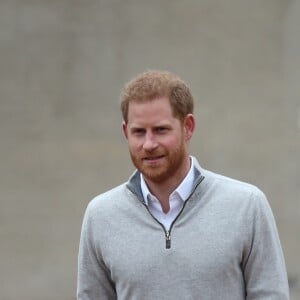 Le prince Harry, duc de Sussex, annonce à la presse le 6 mai 2019 à Windsor la naissance de son fils, son premier enfant avec Meghan Markle, venu au monde à 5h26 le même jour.