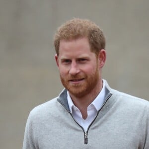 Le prince Harry, duc de Sussex, annonce à la presse le 6 mai 2019 à Windsor la naissance de son fils, son premier enfant avec Meghan Markle, venu au monde à 5h26 le même jour.