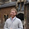 Le prince Harry, duc de Sussex, annonce à la presse le 6 mai 2019 à Windsor la naissance de son fils, son premier enfant avec Meghan Markle, venu au monde à 5h26 le même jour.