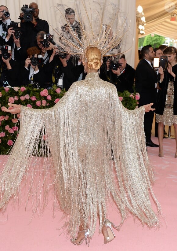 Celine Dion en Oscar de la Renta au 71e Met Gala du Costume Institute sur le thème "Camp: Notes on Fashion" au Metropolitan Museum of Art à New York, le 6 mai 2019.