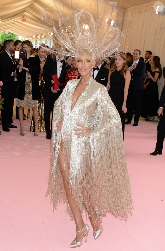Celine Dion en Oscar de la Renta au 71e Met Gala du Costume Institute sur le thème "Camp: Notes on Fashion" au Metropolitan Museum of Art à New York, le 6 mai 2019.