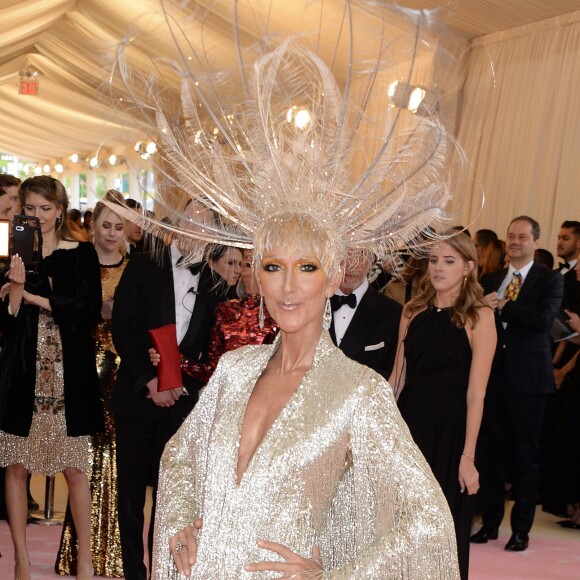Celine Dion en Oscar de la Renta au 71e Met Gala du Costume Institute sur le thème "Camp: Notes on Fashion" au Metropolitan Museum of Art à New York, le 6 mai 2019.
