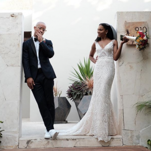 La star de "Grey's Anatomy" Kelly McCreary et le réalisateur Pete Catmon se sont mariés - mai 2019.